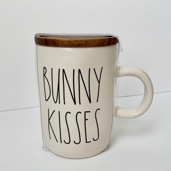 Rae Dunn BUNNY KISSES Mug w/ Lid